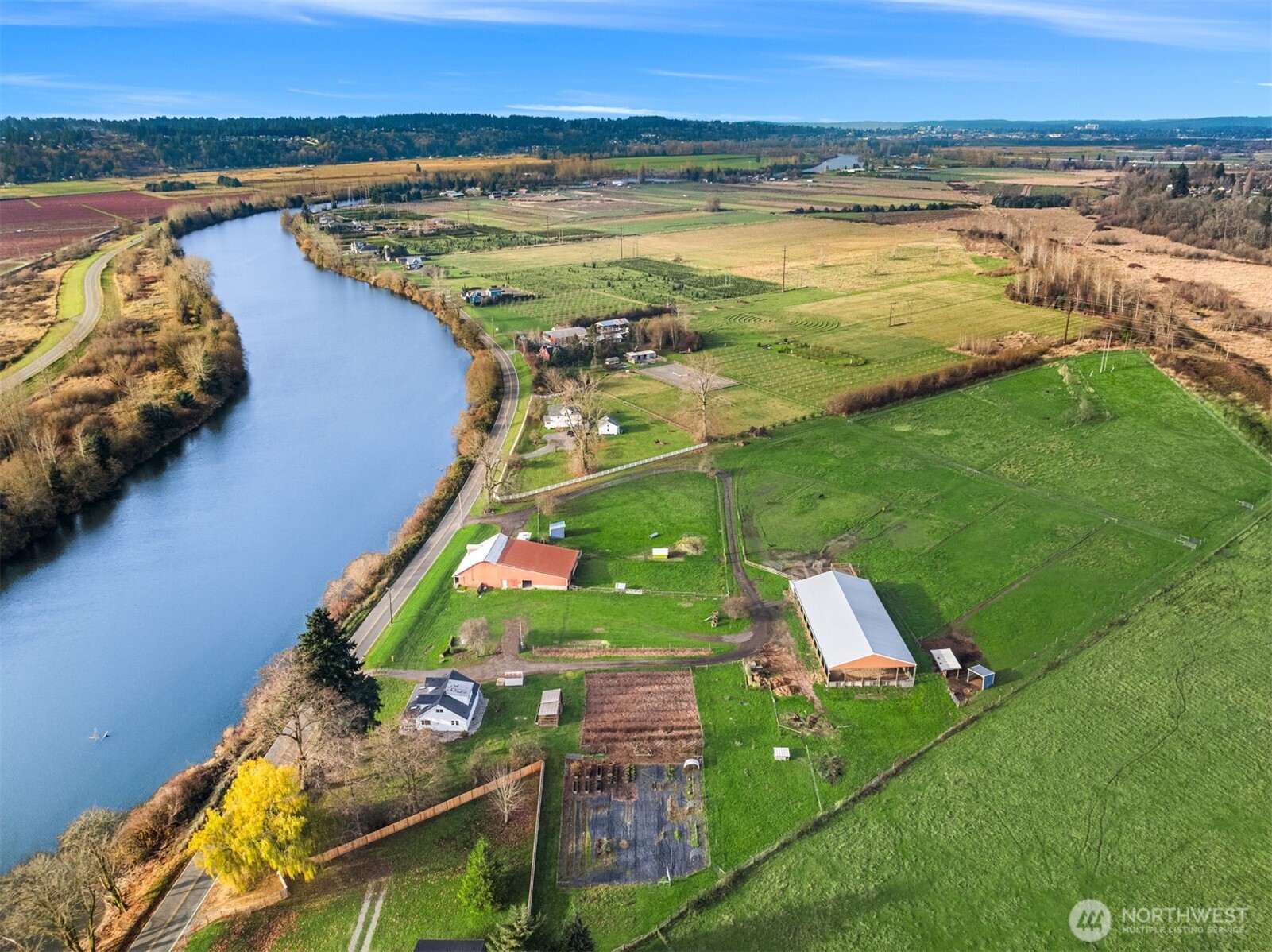 6001 Riverview Road Snohomish, WA 98290 - Photo 32 of 35