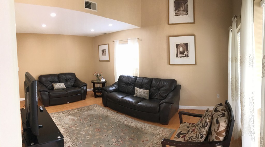 6 Rhodes Lane Foxboro, MA 02035 - Photo 3 of 15 Gallery Image 3