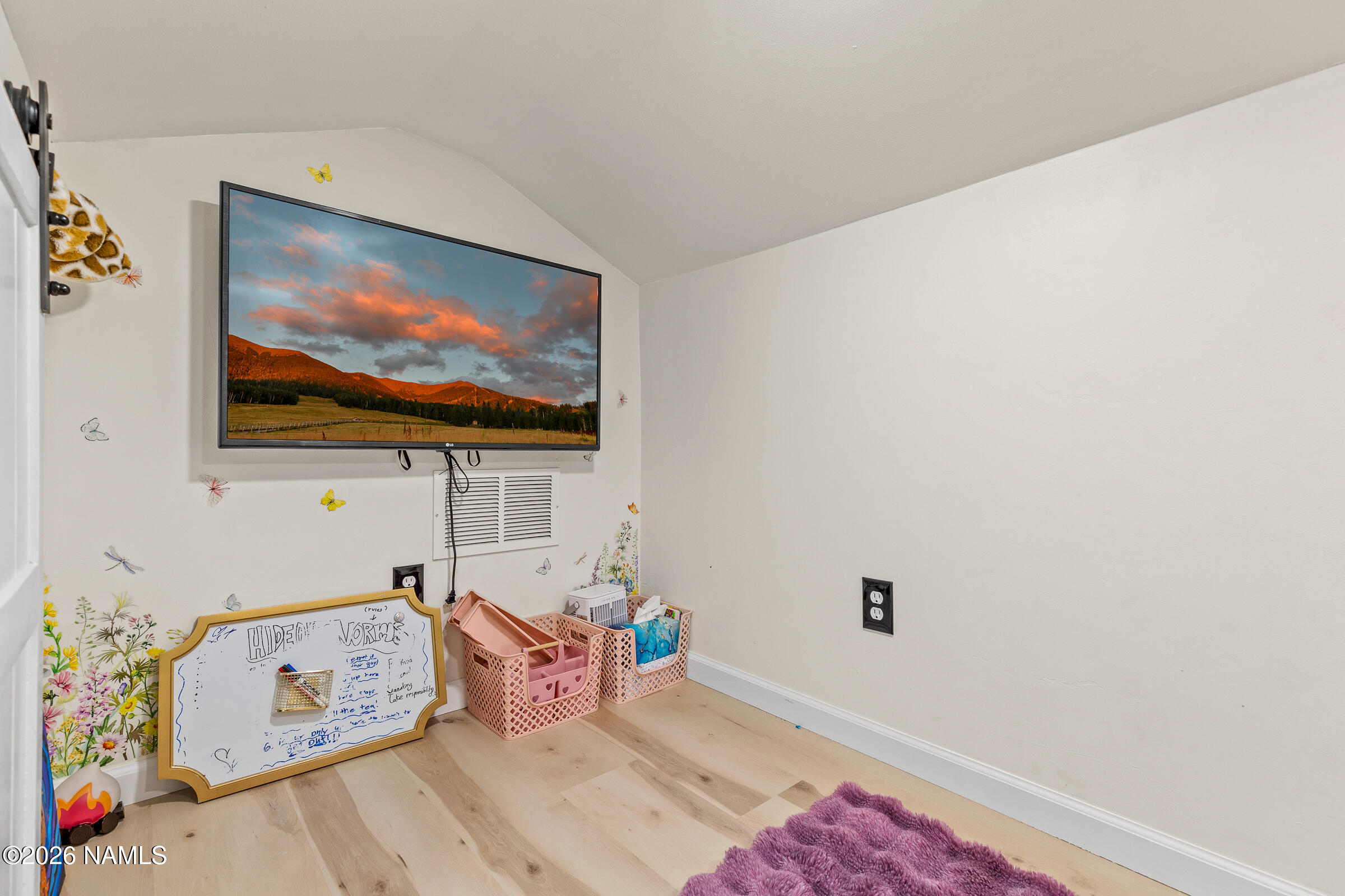 17980 Walapai Road, Unit 2B Munds Park, AZ 86017 - Photo 21 of 24 Secret room