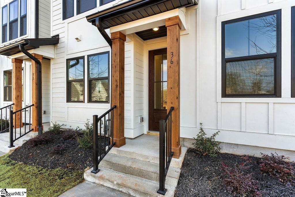 36 Renaissance Row Drive Greenville, SC 29607 - Photo 2 of 24 Gallery Image 2