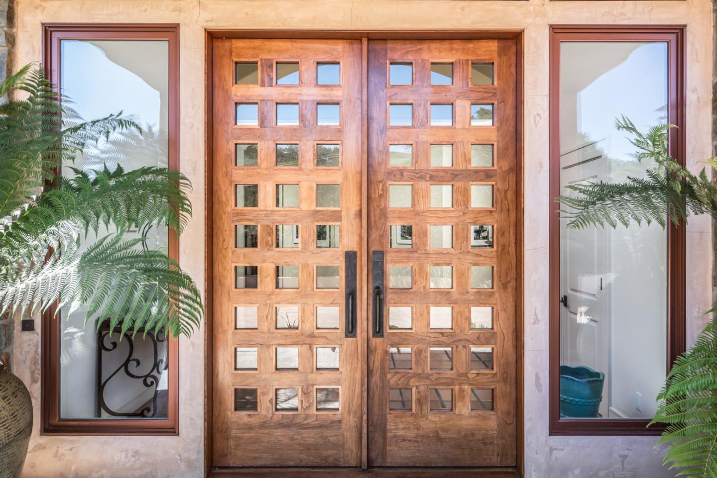 14550 Castlerock Road Salinas, CA 93908 - Photo 11 of 50 a view of a building