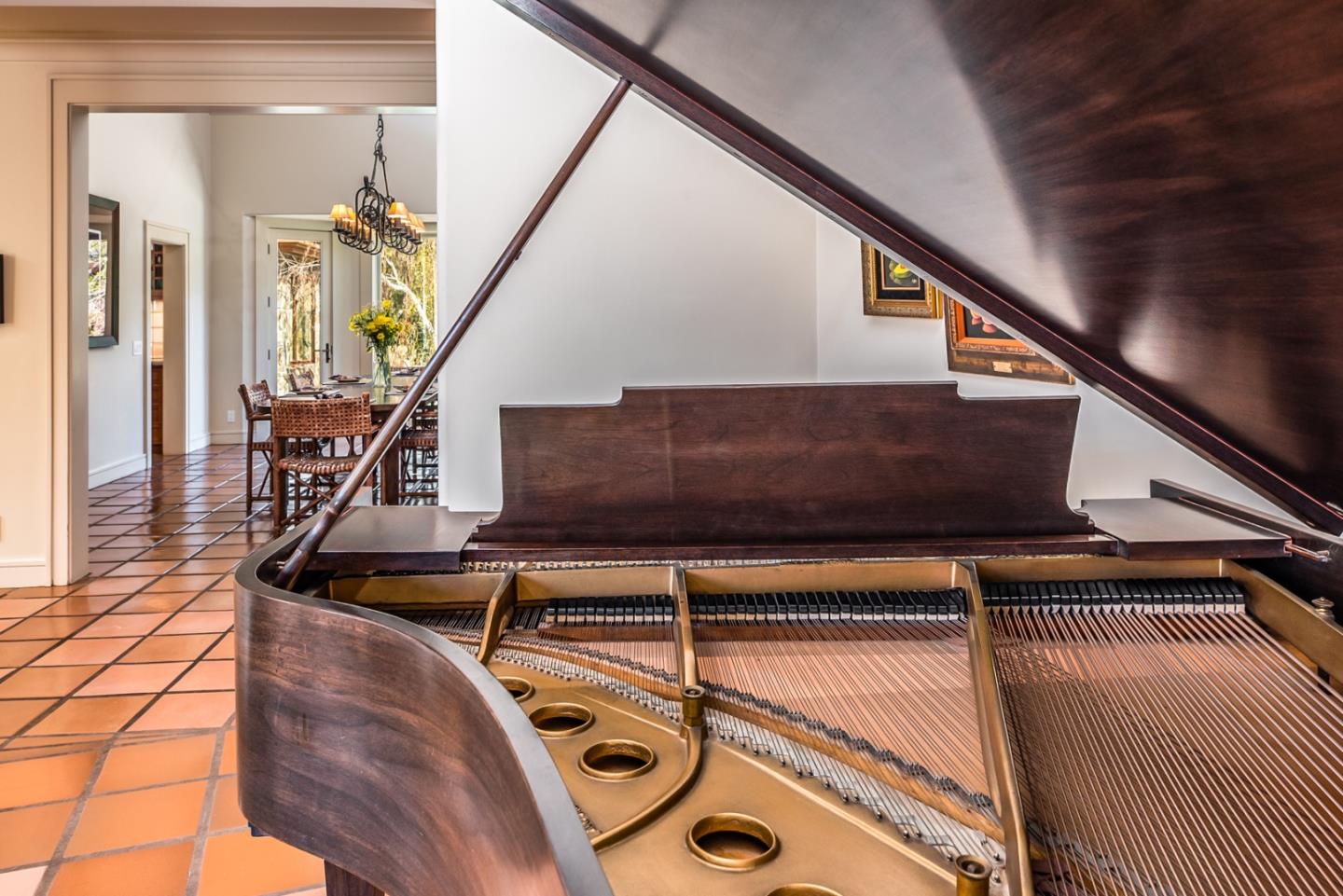 14550 Castlerock Road Salinas, CA 93908 - Photo 17 of 50 a view of entryway