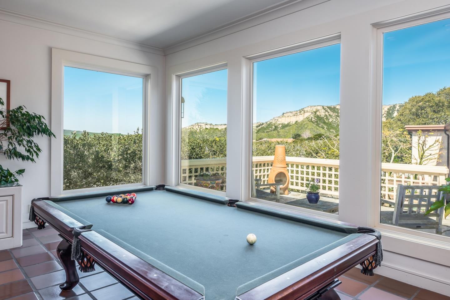 14550 Castlerock Road Salinas, CA 93908 - Photo 46 of 50 a view of a room with furniture and a window