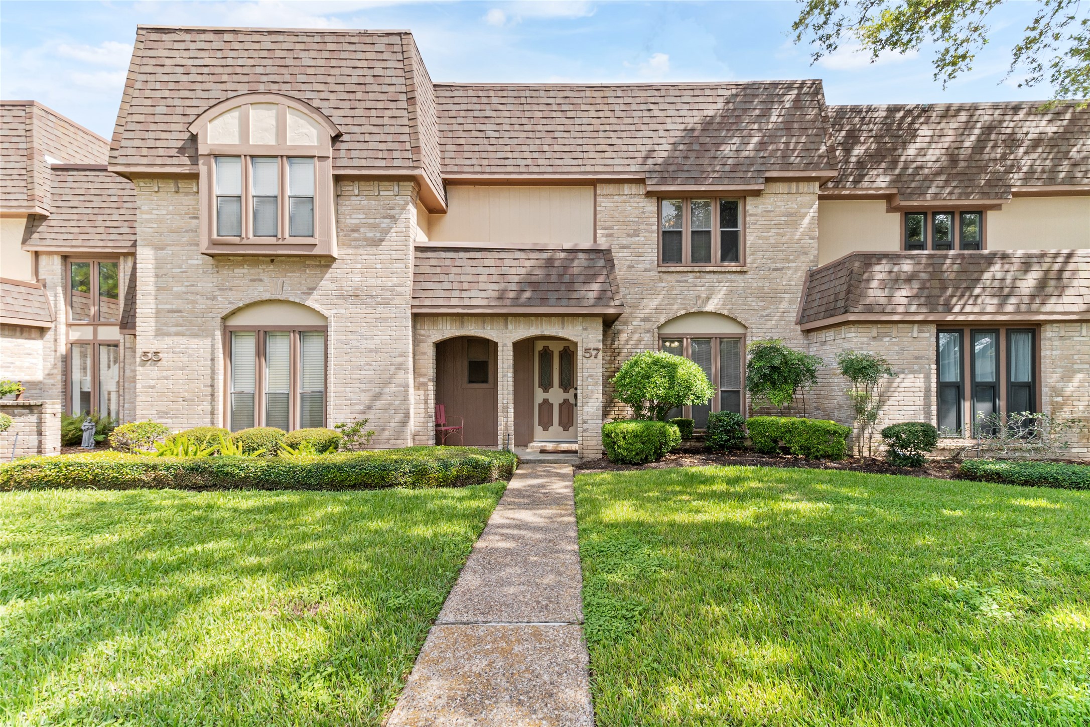 57 South Bachelor Button Street Lake Jackson, TX 77566 - Photo 28 of 29 Updated and affordable townhomes in this area are a rare find! With the HOA handling all exterior grounds & lawncare, this property offers truly low maintenance living. Call today for a private tour!