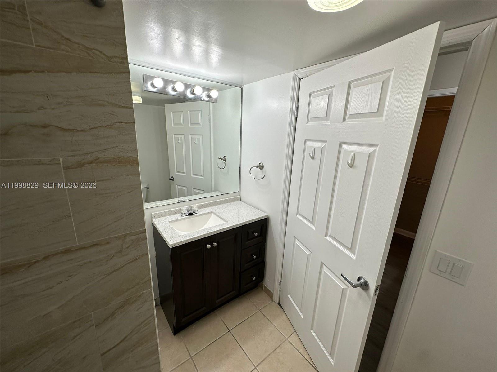 3113 Clint Moore Road, Unit 103 Boca Raton, FL 33496 - Photo 5 of 32