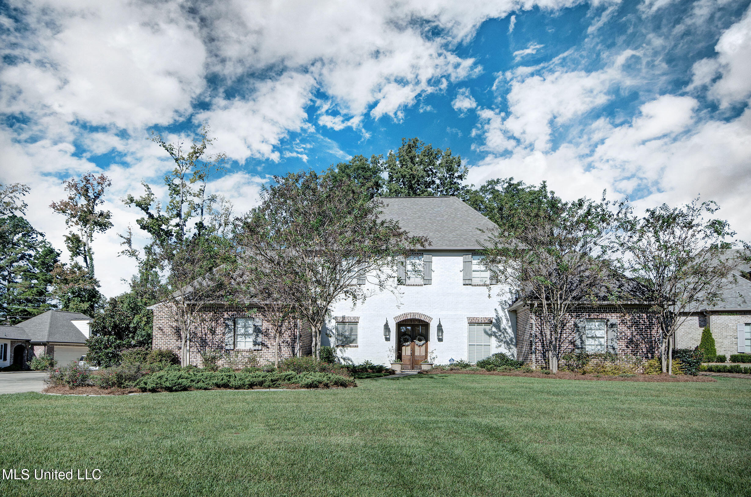 307 Natchez Court Flowood, MS 39232 - Photo 2 of 55 IMGP4034_5_6