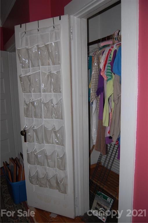 216 Spring Street Marion, NC 28752 - Photo 29 of 40 Gallery Image 29