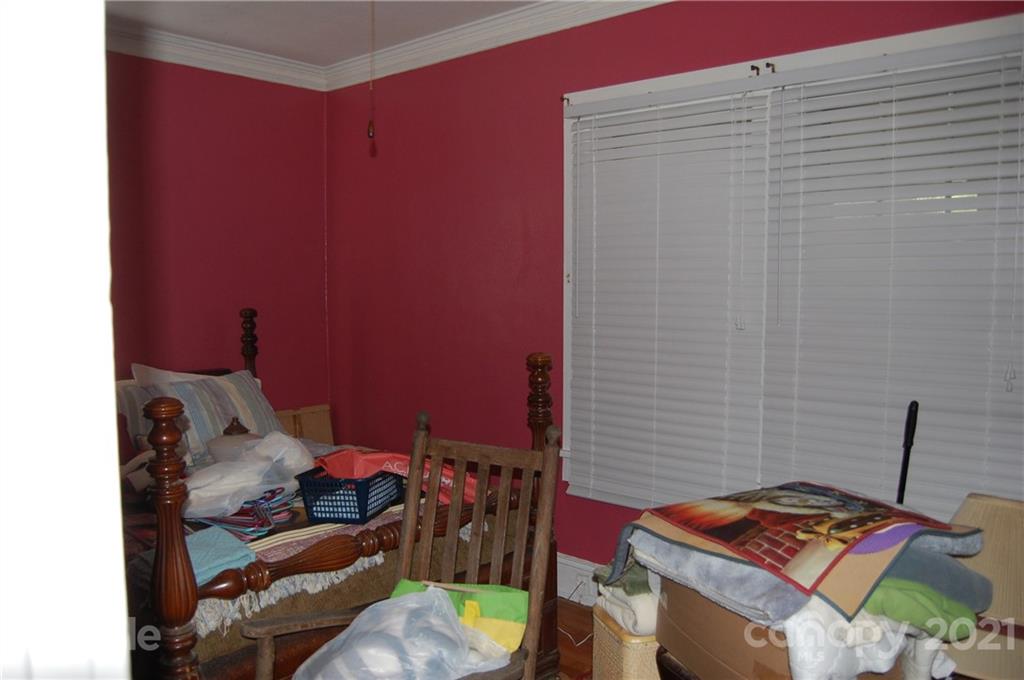 216 Spring Street Marion, NC 28752 - Photo 31 of 40 Gallery Image 31