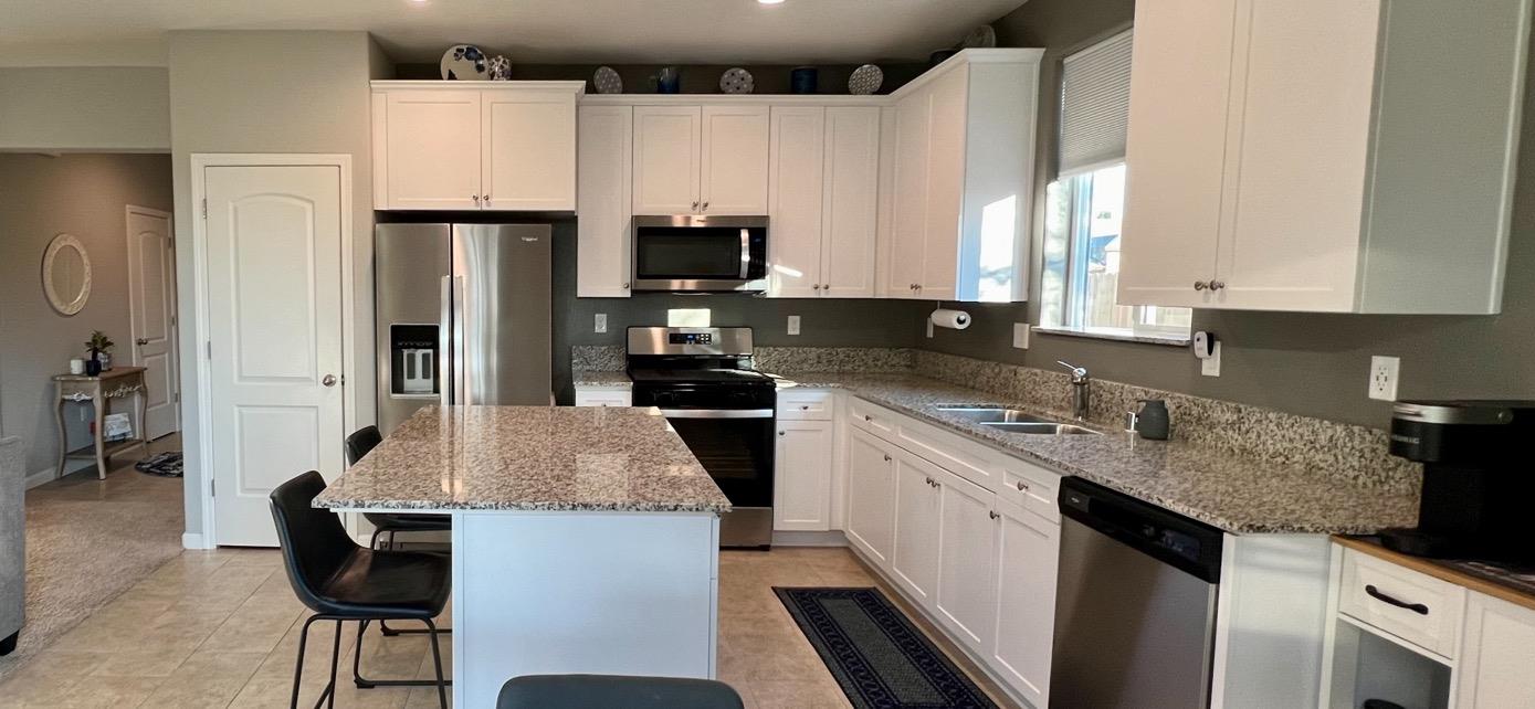 2771 Concord Avenue Reedley, CA 93654 - Photo 6 of 27 Gallery Image 6
