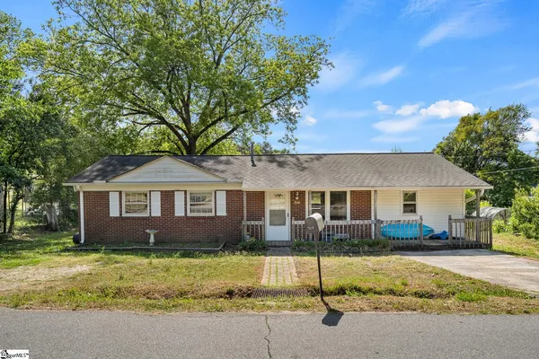 $185,000 | 308 Clayton Street, Central, SC 29630