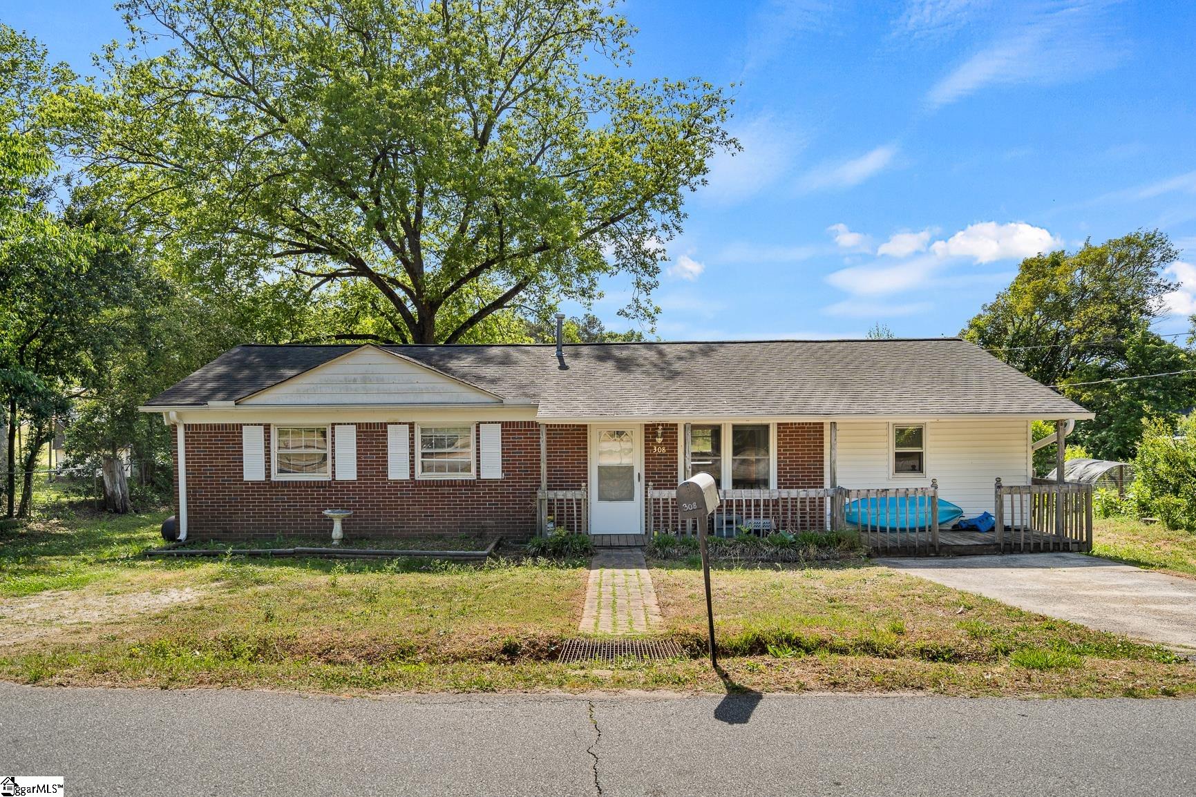308 Clayton Street Central, SC 29630 - Photo 1 of 32
