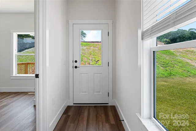 $2,850 | 223 Cherrywood Way, Asheville, NC 28806