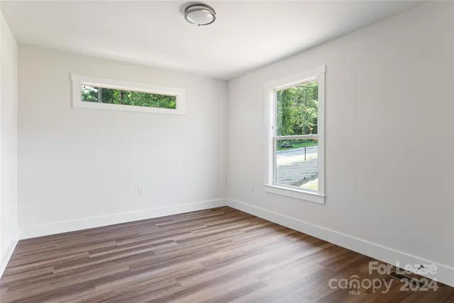 $2,850 | 223 Cherrywood Way, Asheville, NC 28806