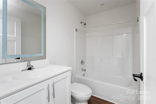 $2,850 | 223 Cherrywood Way, Asheville, NC 28806