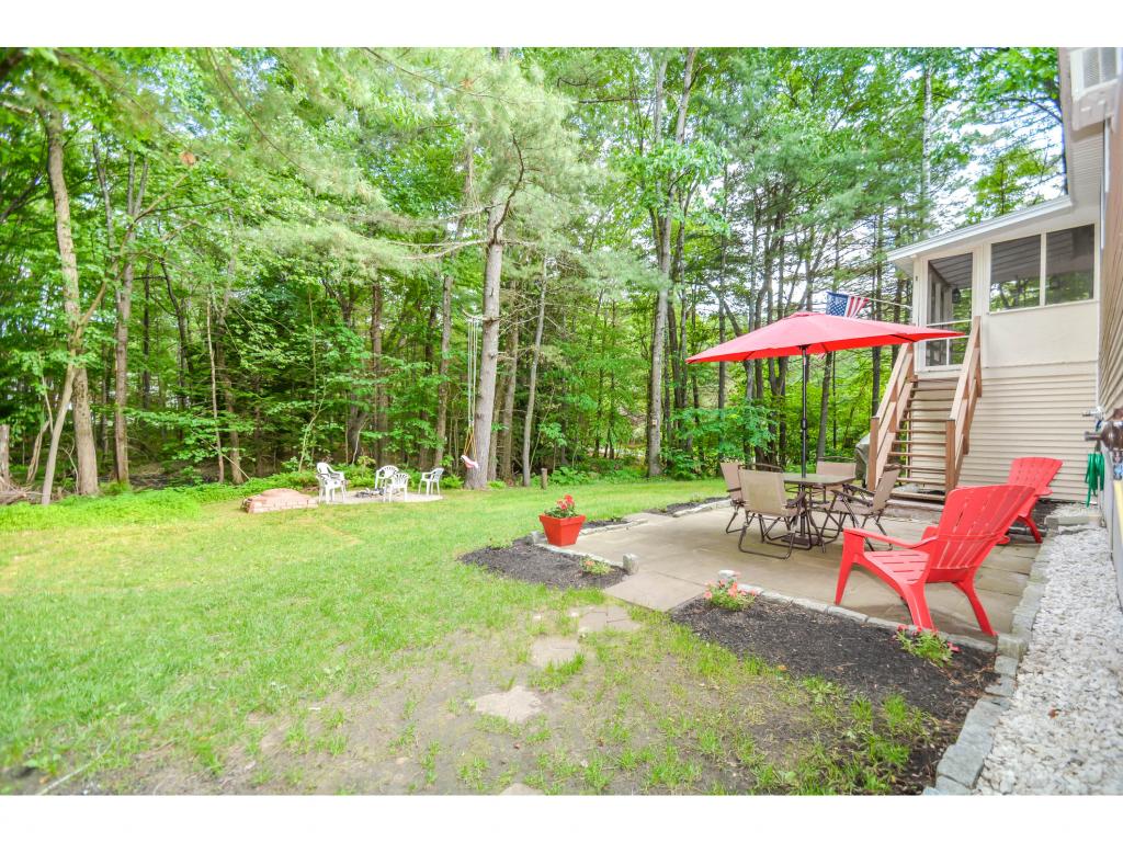 16 Sherwood Road Londonderry, NH 03053 - Photo 29 of 36