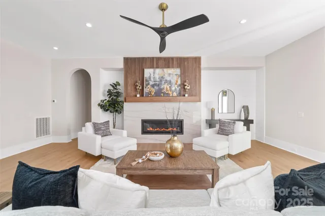 $3,190,000 | 216 Walnut Street, Davidson, NC 28036