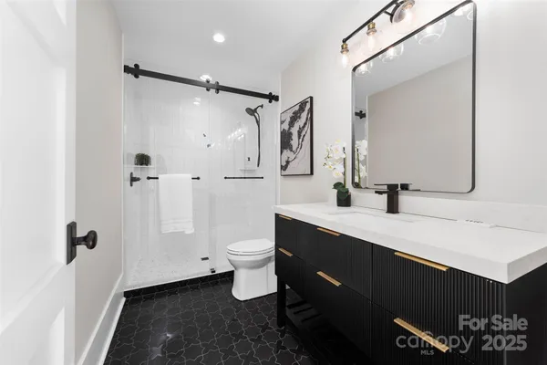 $3,190,000 | 216 Walnut Street, Davidson, NC 28036