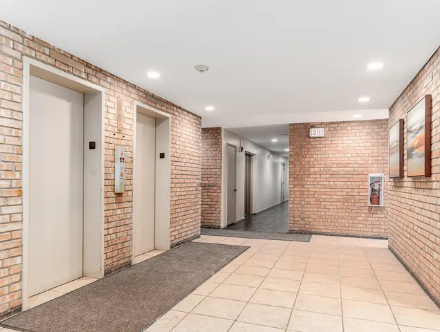 a view of livingroom with window