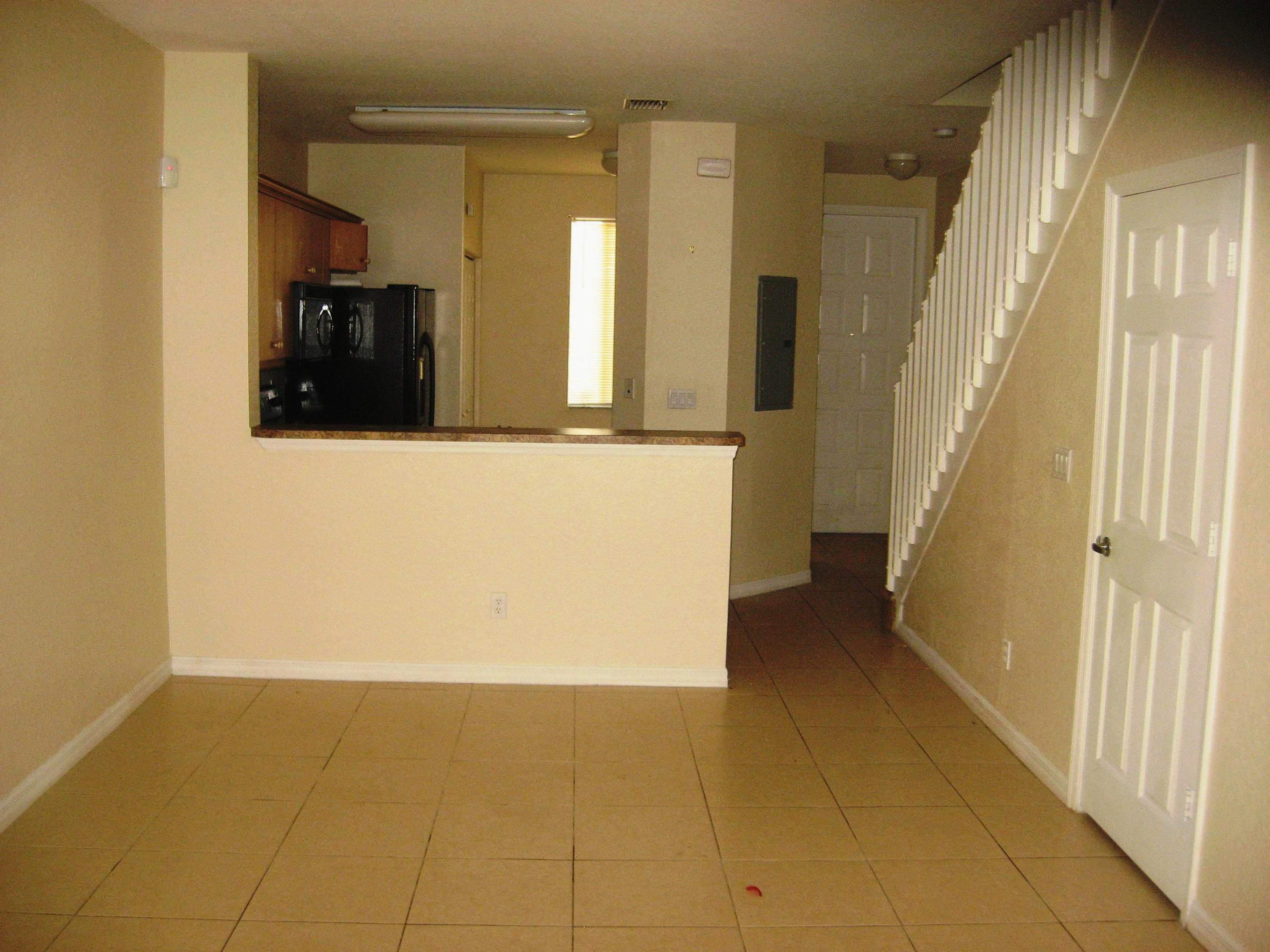 1935 Hibiscus Lane Riviera Beach, FL 33404 - Photo 2 of 4 Liv Rm
