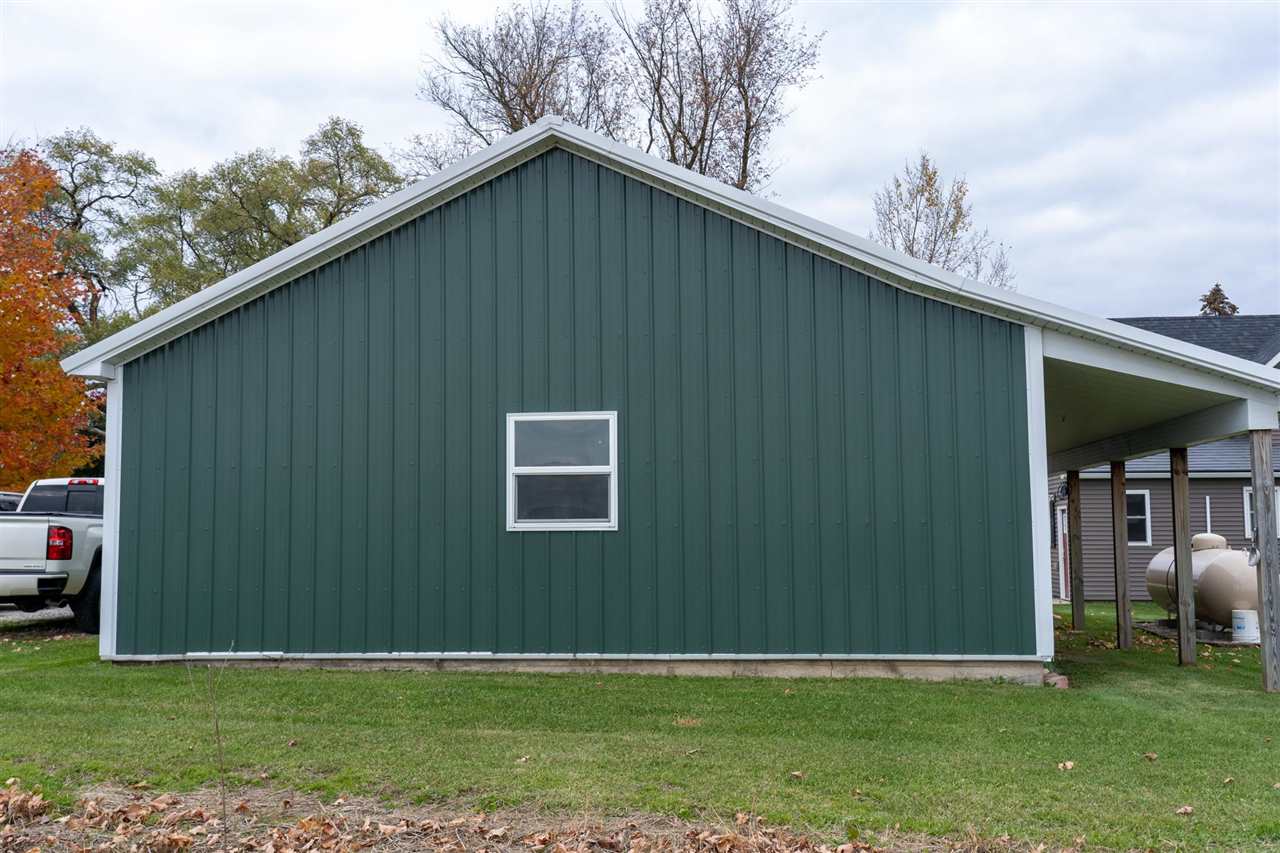 99 West Pickard Road Mount Pleasant, MI 48858 - Photo 40 of 56 1894821-39.JPG