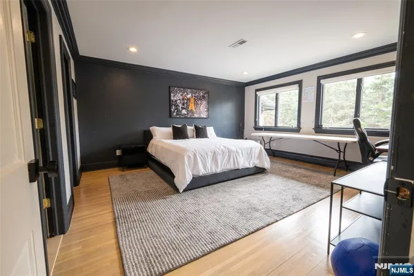 $2,599,000 | 250 Truman Drive, Cresskill, NJ 07626