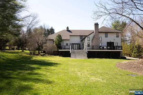 $2,599,000 | 250 Truman Drive, Cresskill, NJ 07626