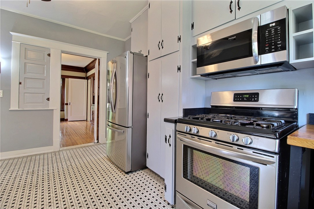 166 High Street Westerly, RI 02891 - Photo 16 of 50