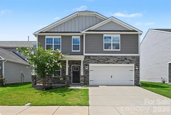 $425,000 | 1307 Secrest Cmns Drive, Monroe, NC 28112