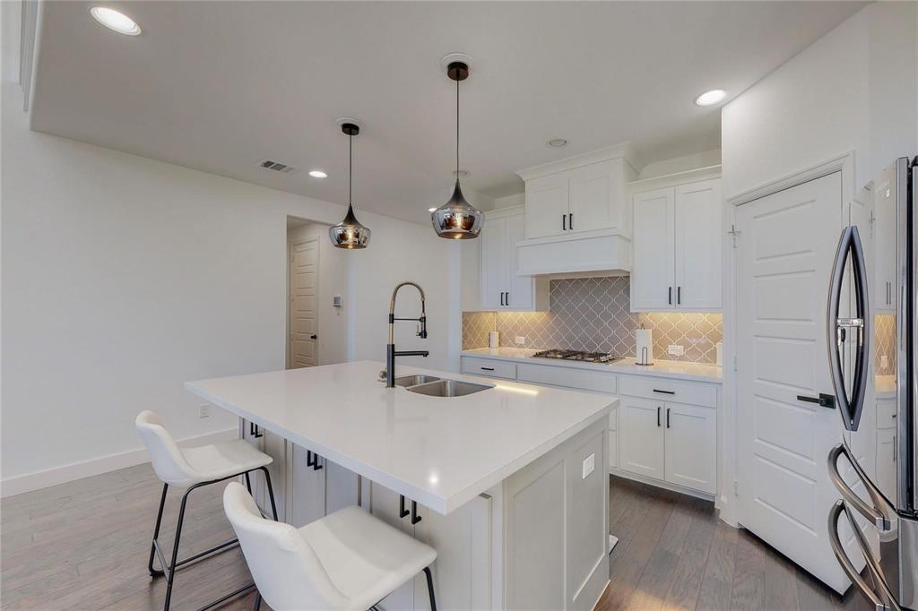 1205 Rushcroft Way Forney, TX 75126 - Photo 10 of 20