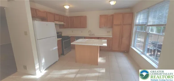 $2,475 | 1600 Greystone Circle, Lower Macungie Township, PA 18011