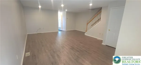 $2,475 | 1600 Greystone Circle, Lower Macungie Township, PA 18011