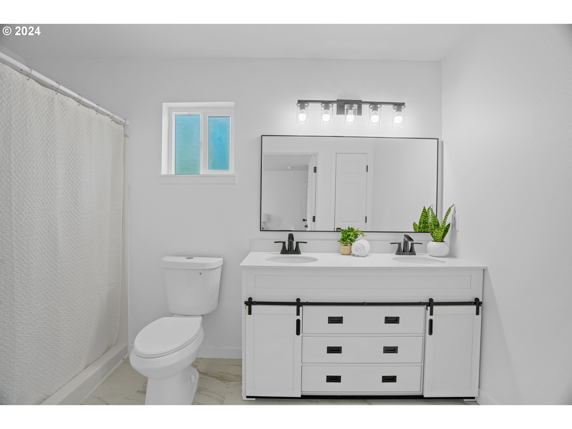 17240 Northwest Germantown Road Portland, OR 97231 - Photo 23 of 48 Gallery Image 23