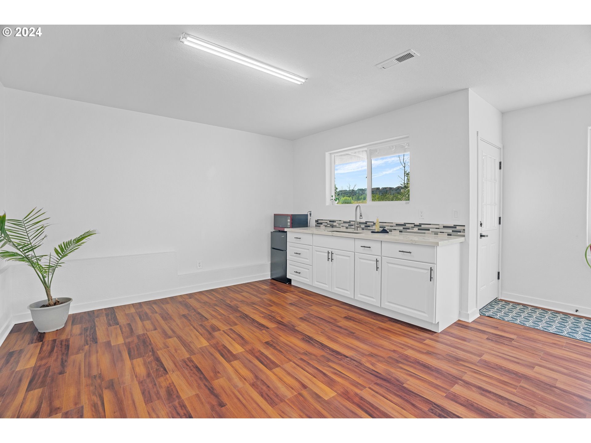 17240 Northwest Germantown Road Portland, OR 97231 - Photo 29 of 48 Gallery Image 29