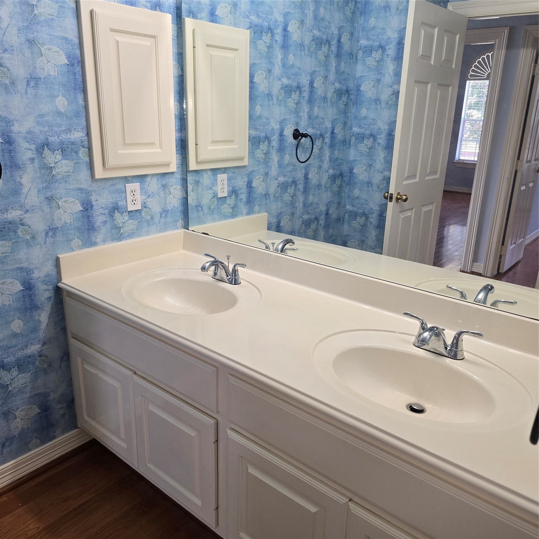 18302 Rittenhouse Park Court Spring, TX 77379 - Photo 35 of 42 BATH 2 HIS AND HER SINKS