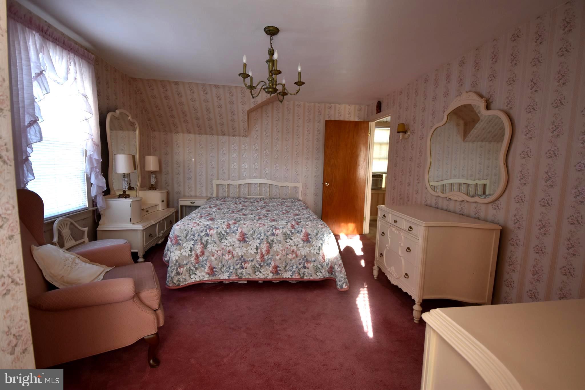 736 Parklane Road Swarthmore, PA 19081 - Photo 7 of 8