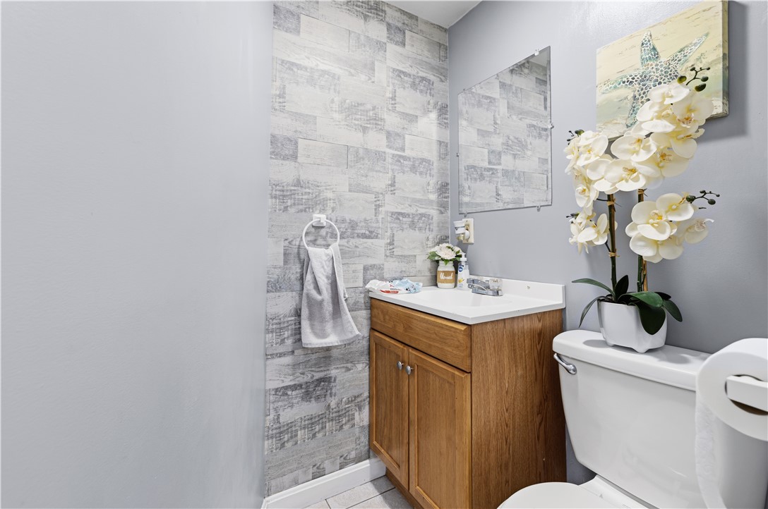 164 West School Street Woonsocket, RI 02895 - Photo 4 of 6