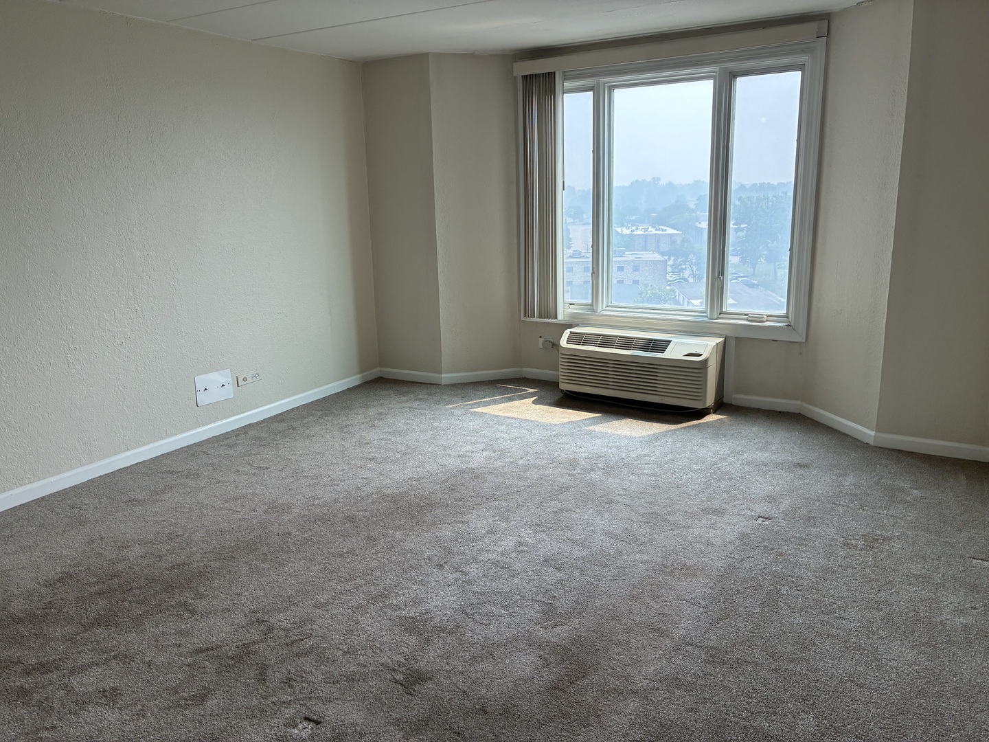 1 Renaissance Place, Unit 720 Palatine, IL 60067 - Photo 13 of 27 Gallery Image 13