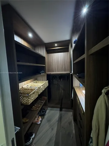 a view of building with an outdoor space