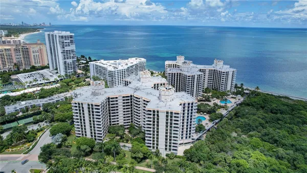 $12,000 | 1121 Crandon Boulevard, Unit D608, Key Biscayne, FL 33149