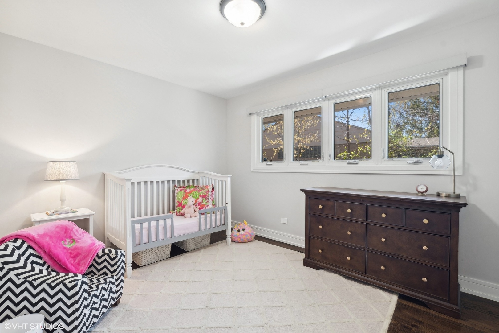269 Riverside Drive Northfield, IL 60093 - Photo 17 of 28 a bedroom with a bed and window
