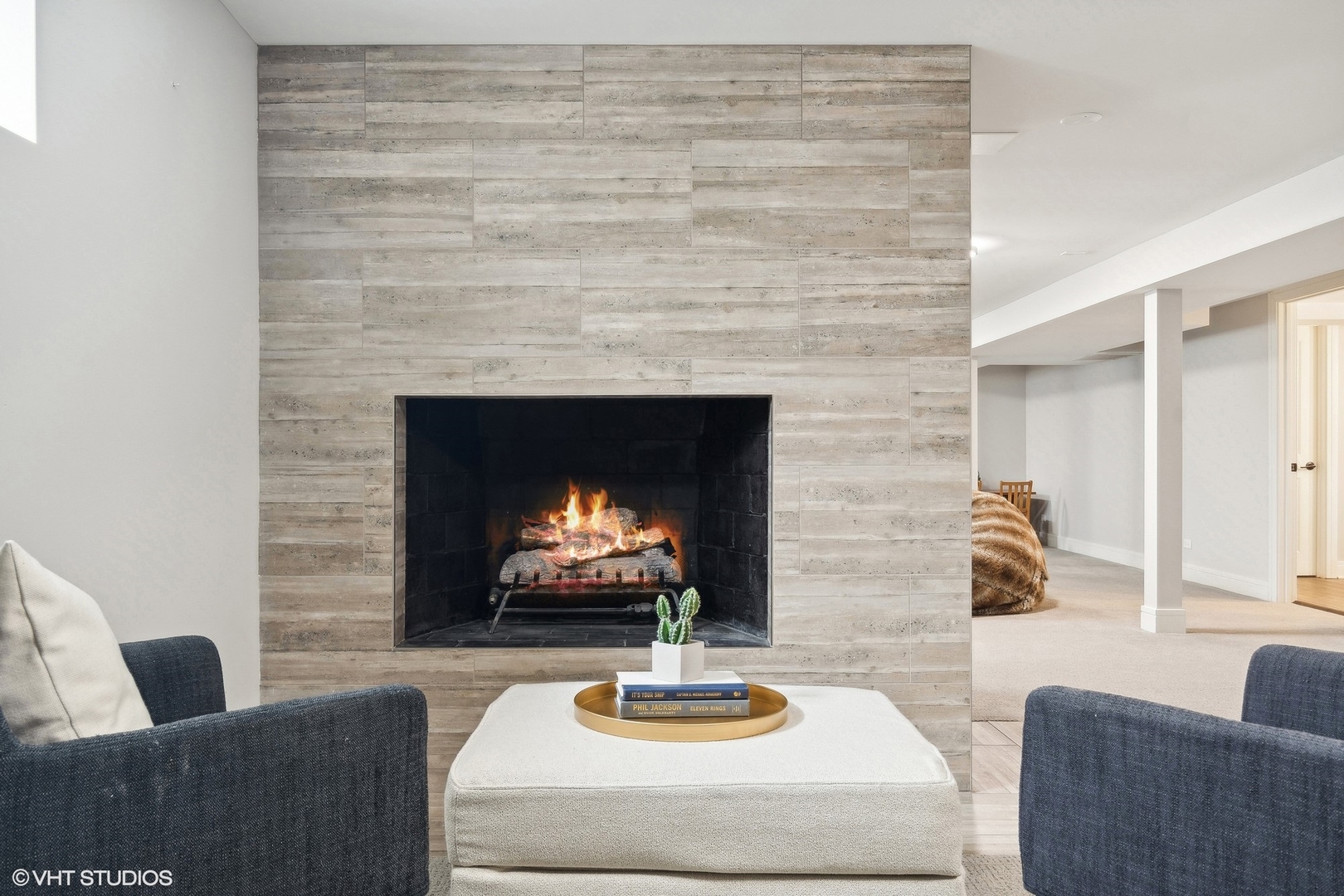 269 Riverside Drive Northfield, IL 60093 - Photo 20 of 28 a living room with furniture and a fireplace
