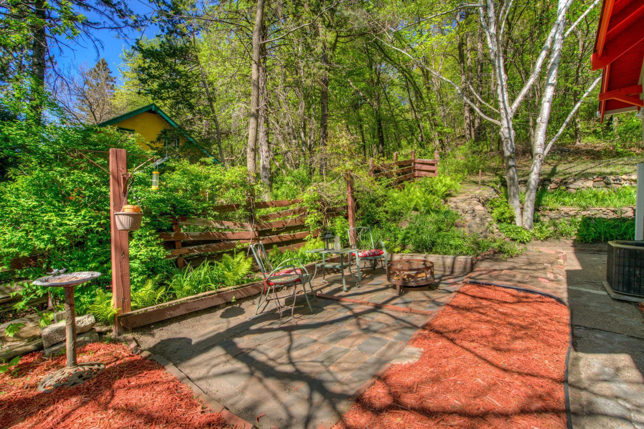710 Point Douglas Road South St. Paul, MN 55119 - Photo 19 of 22 Gallery Image 19