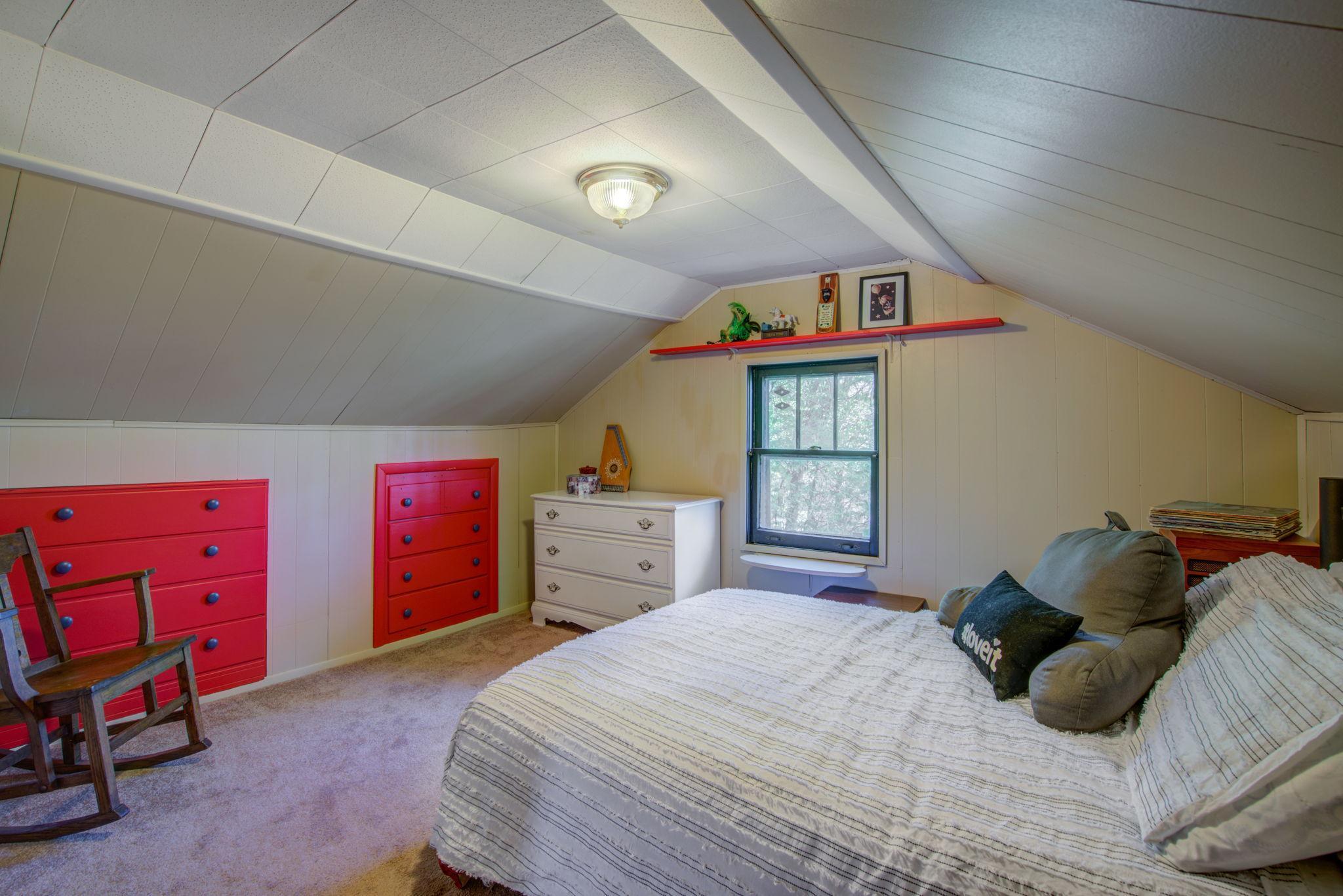 710 Point Douglas Road South St. Paul, MN 55119 - Photo 10 of 22 Gallery Image 10