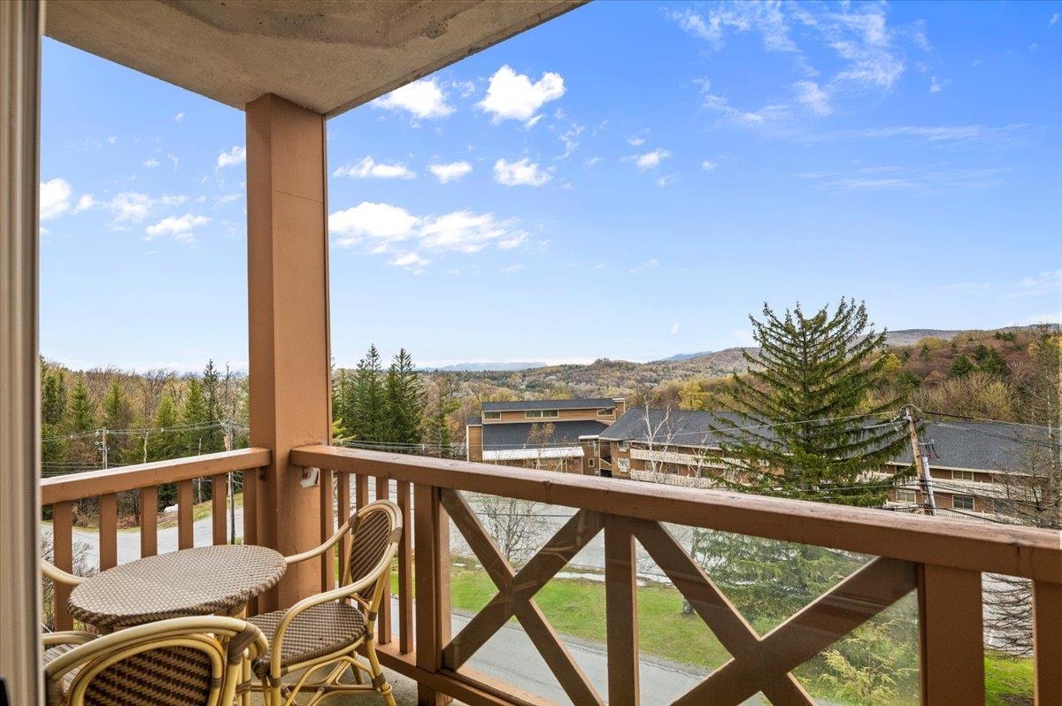 78 Middle Ridge Road, Unit 306 Stratton, VT 05155 - Photo 18 of 29