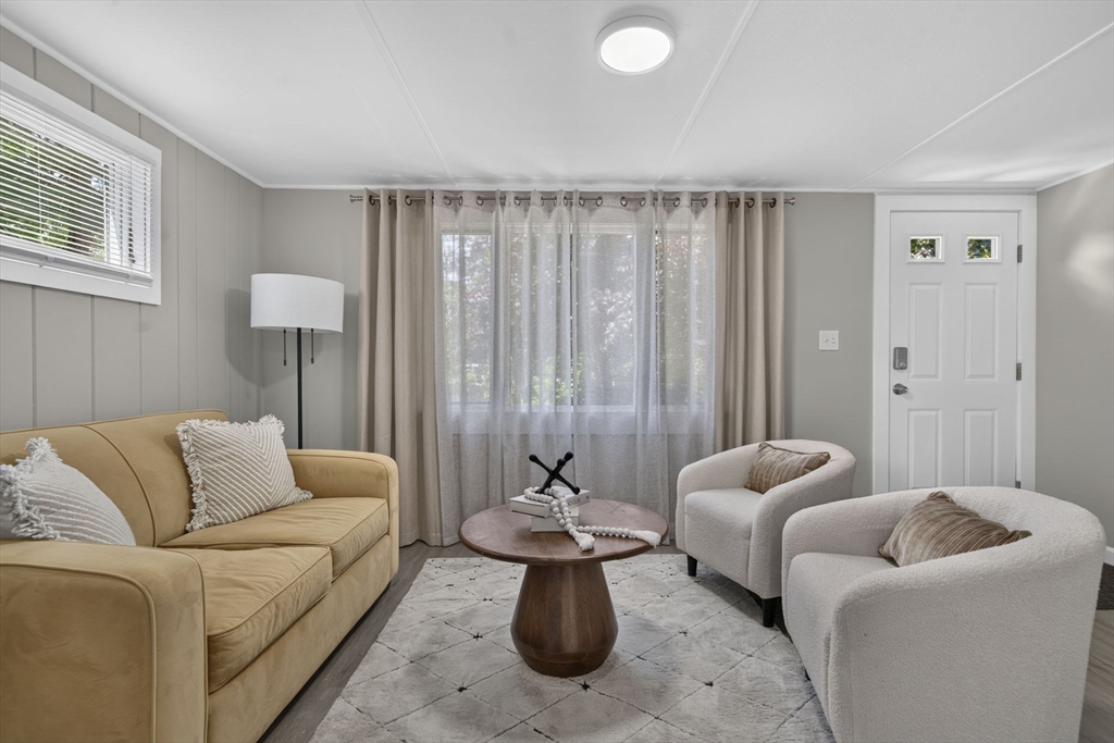 1 Arlington Road Wareham, MA 02571 - Photo 8 of 17