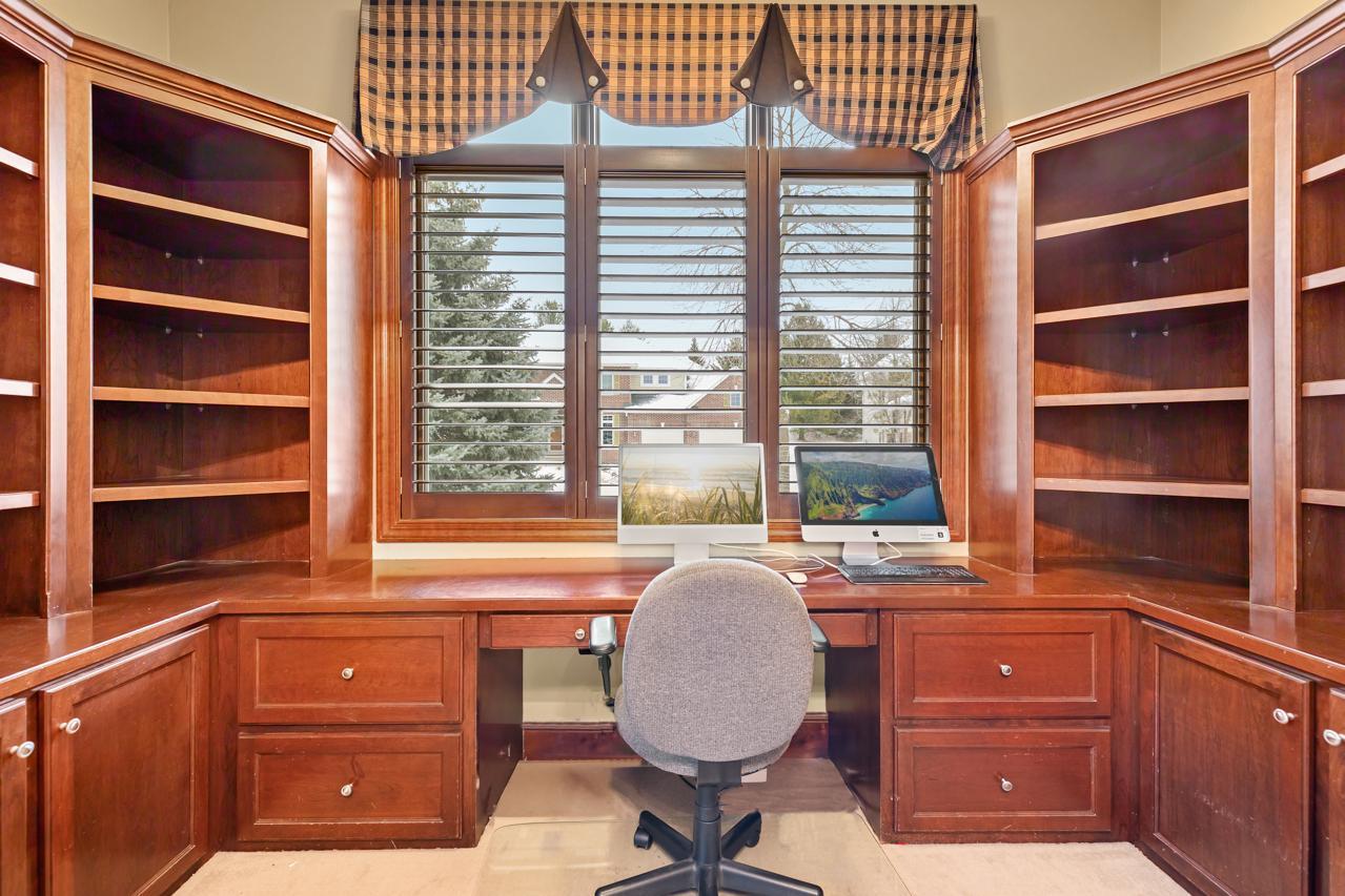 9430 Riley Lake Road Eden Prairie, MN 55347 - Photo 22 of 79 Gallery Image 22
