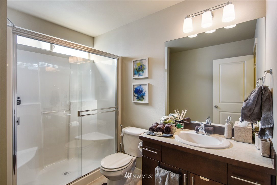 341 Chelan Avenue Northeast Renton, WA 98059 - Photo 20 of 22