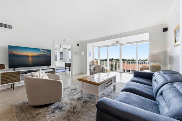 $510,000 | 3000 Northeast 48th Court, Unit 406, Lighthouse Point, FL 33064