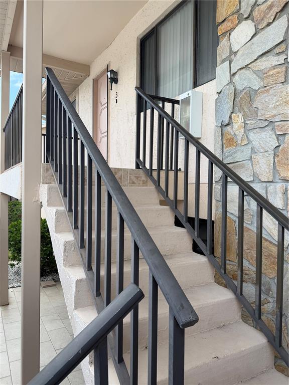 9980 Eagles Point Circle, Unit 3 Port Richey, FL 34668 - Photo 3 of 29