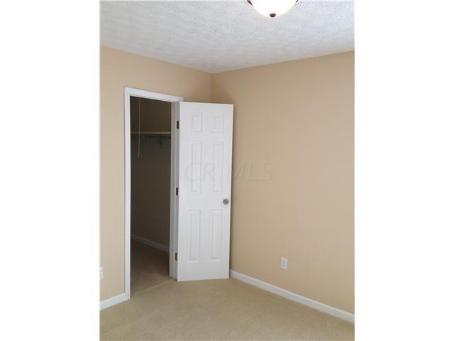 3747 Hidden Ridge Drive Columbus, OH 43230 - Photo 11 of 26